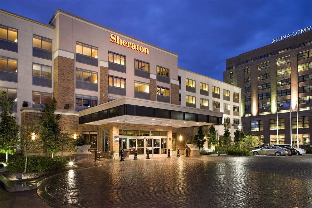 Sheraton Hotel Minneapolis Midtown Exterior photo